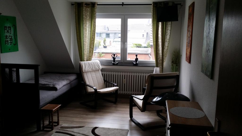 Christianes Gaestehaus Düsseldorf Esterno foto